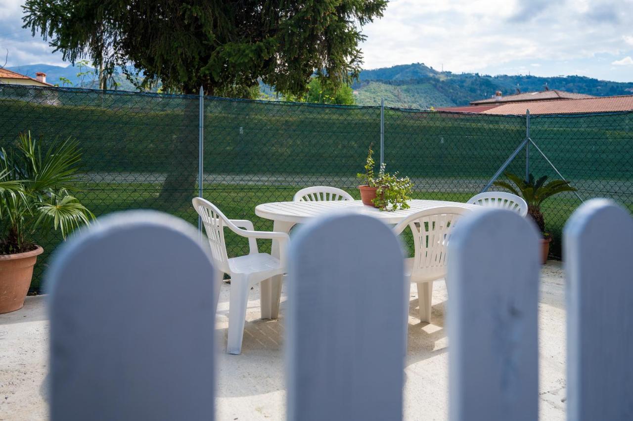 La Casetta Di Silvio Capezzano Pianore Extérieur photo