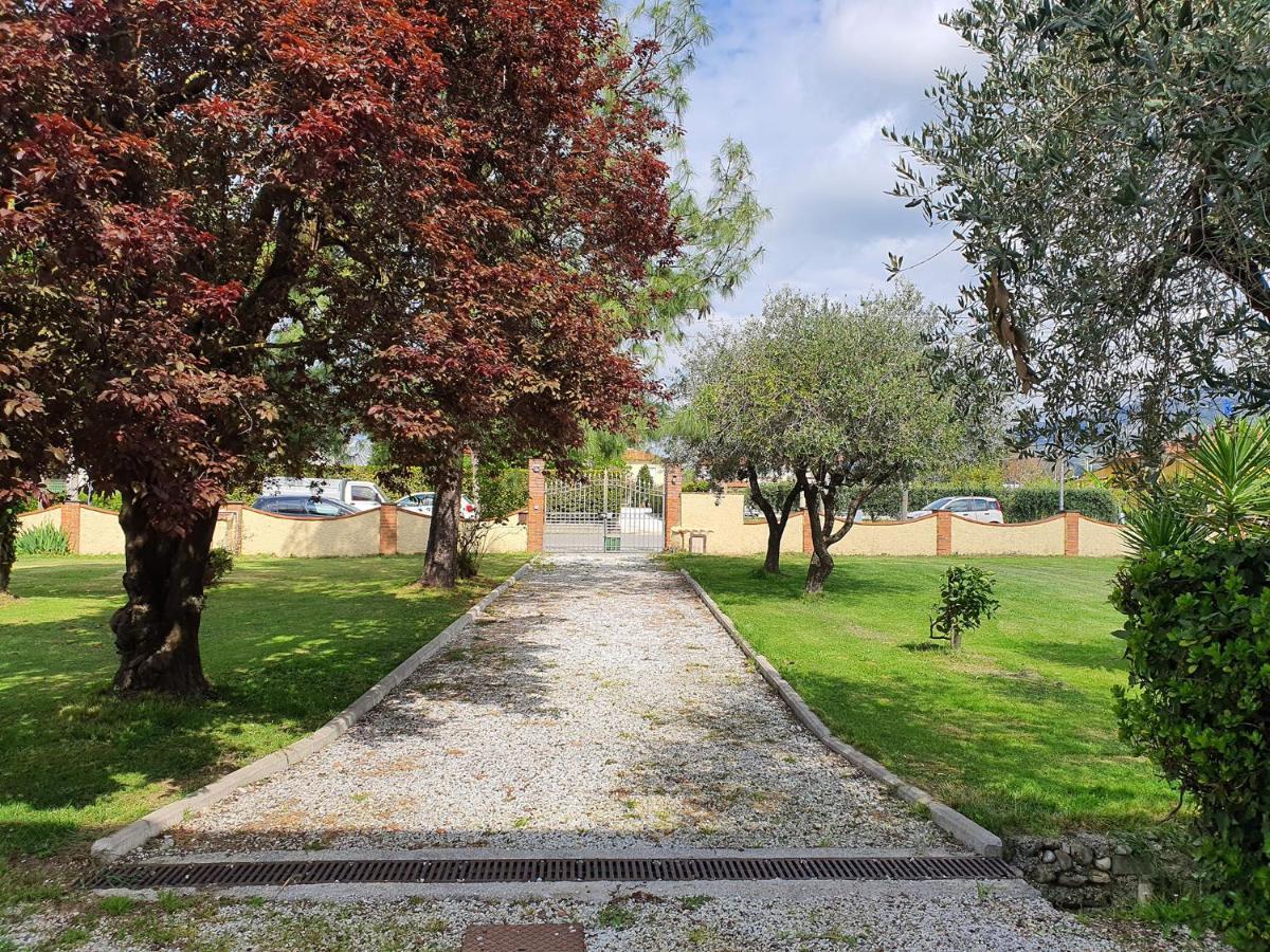 La Casetta Di Silvio Capezzano Pianore Extérieur photo